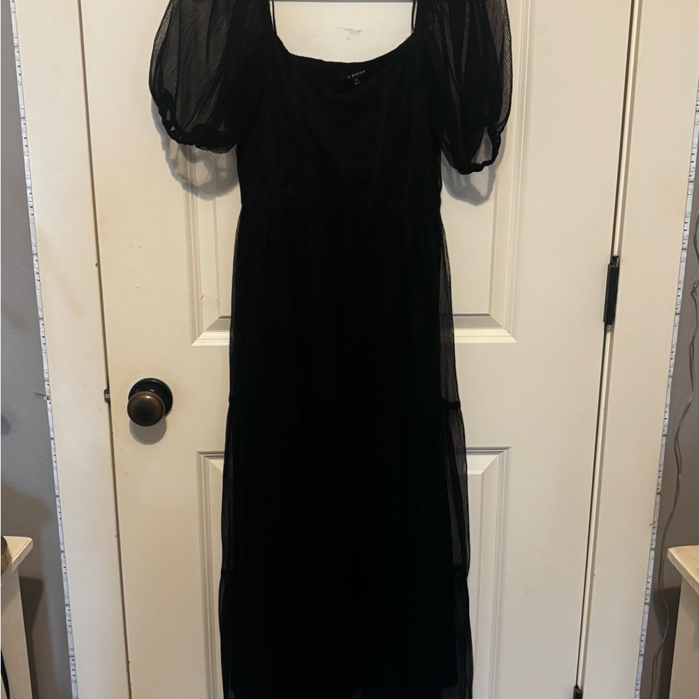 Elegant Black Dress